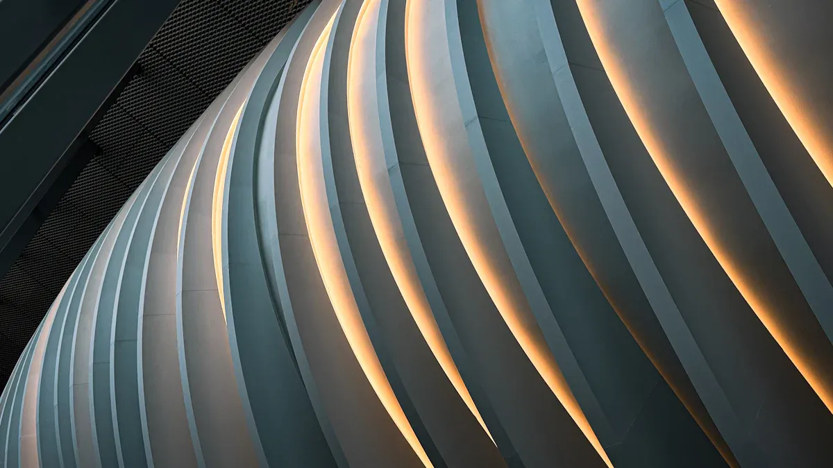 Tendencias e innovaciones LED flexibles para interiores sin interrupciones en la fabricaci&oacute;n